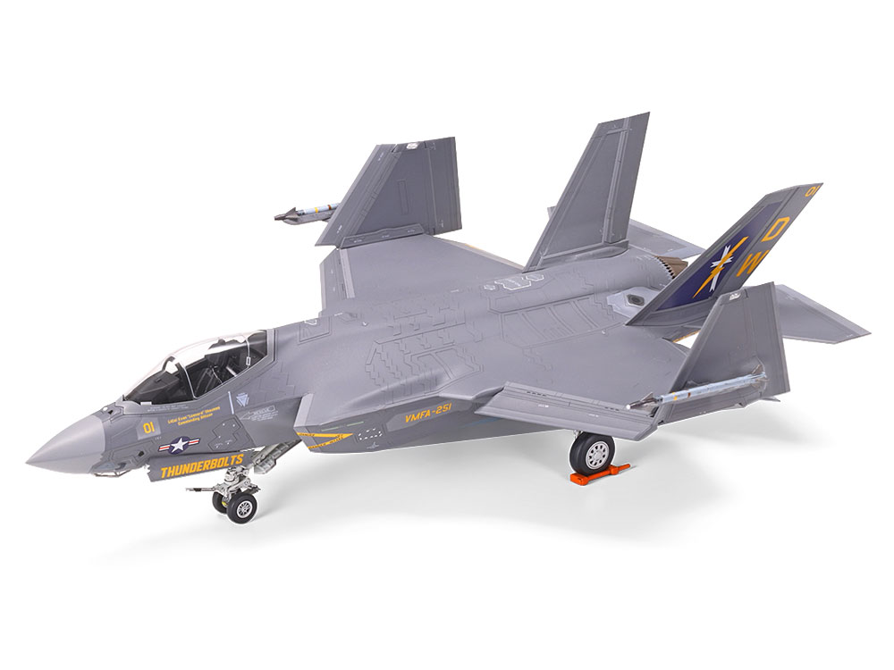 タミヤ  1/72 ロッキード マーチン F-35C ライトニングII